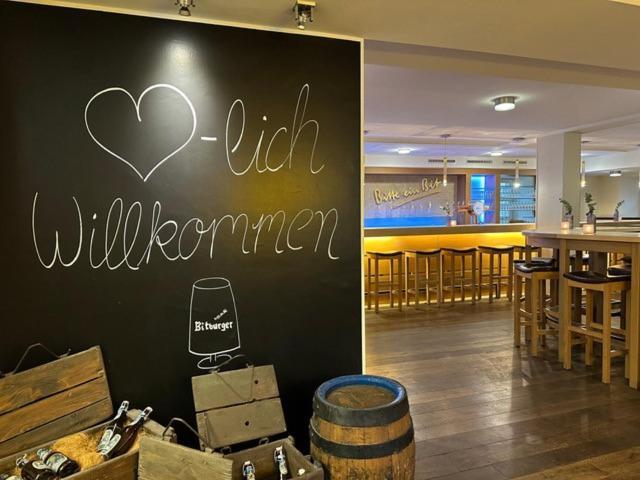 Zum Simonbraeu Hotel Bitburg Kültér fotó