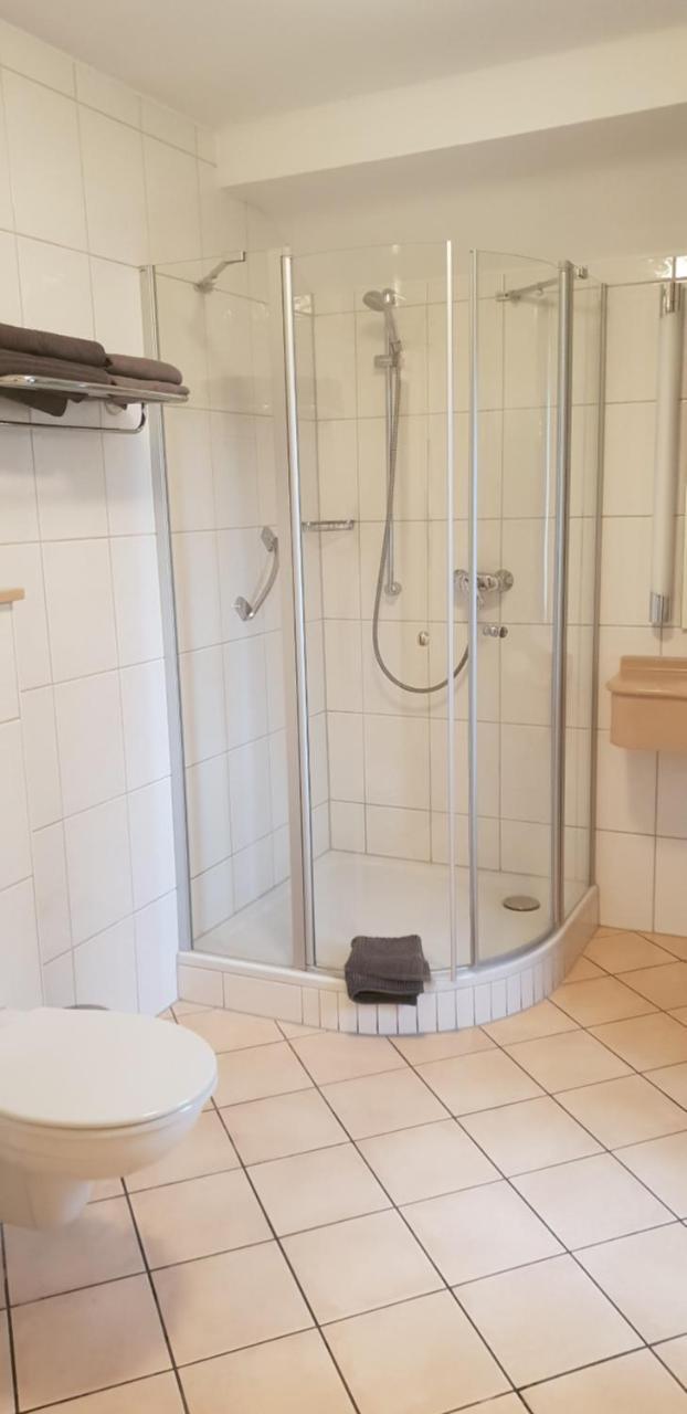 Zum Simonbraeu Hotel Bitburg Kültér fotó