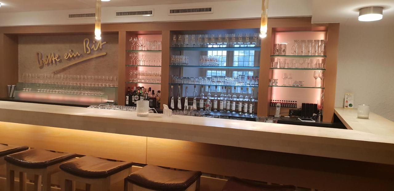 Zum Simonbraeu Hotel Bitburg Kültér fotó